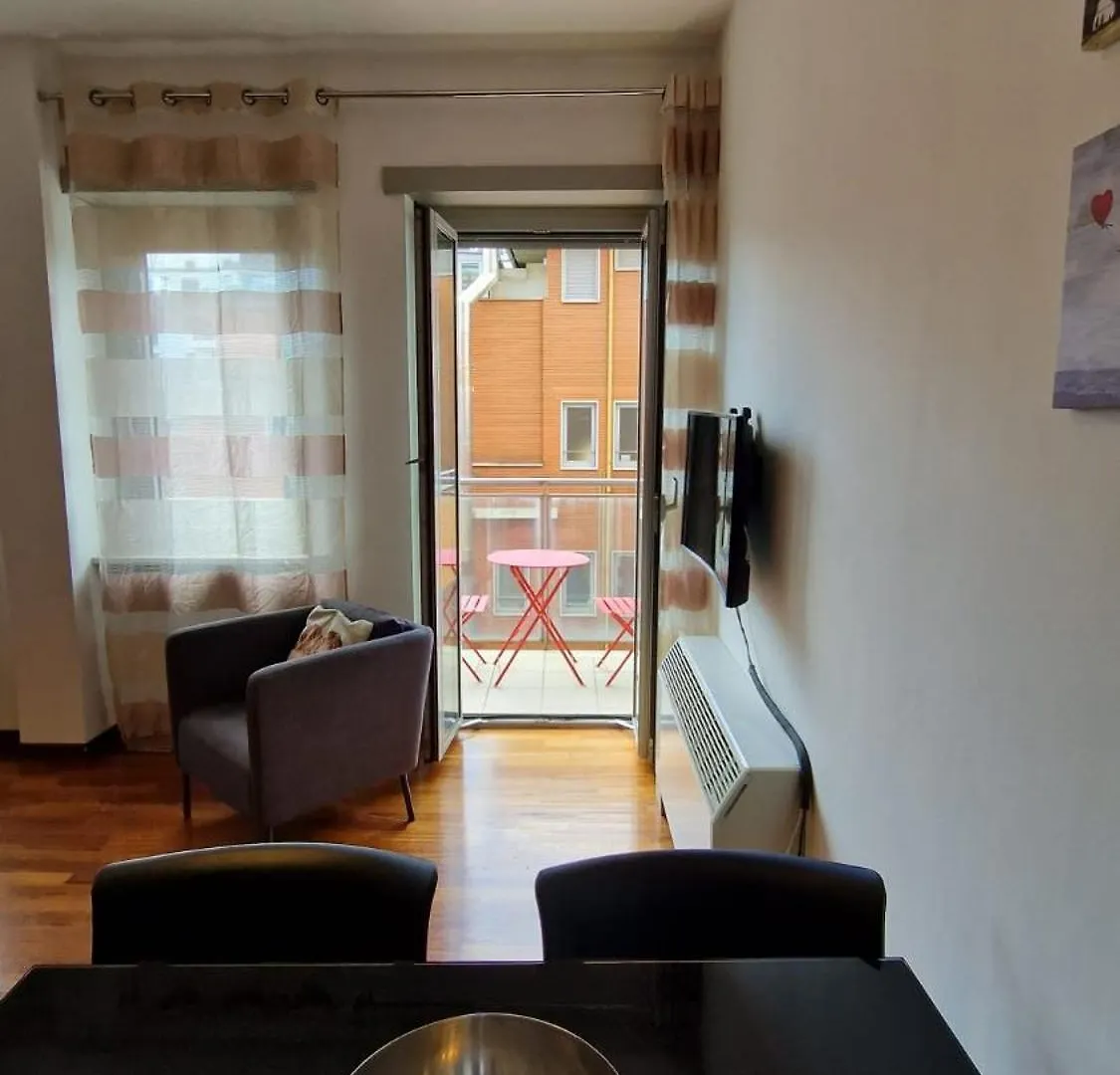 Style Homes Milan 0*,  Italie